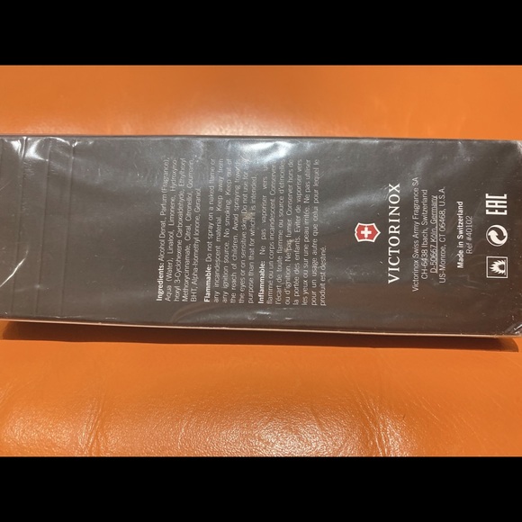 Victorinox swiss army perfume - Picture 2 of 2
